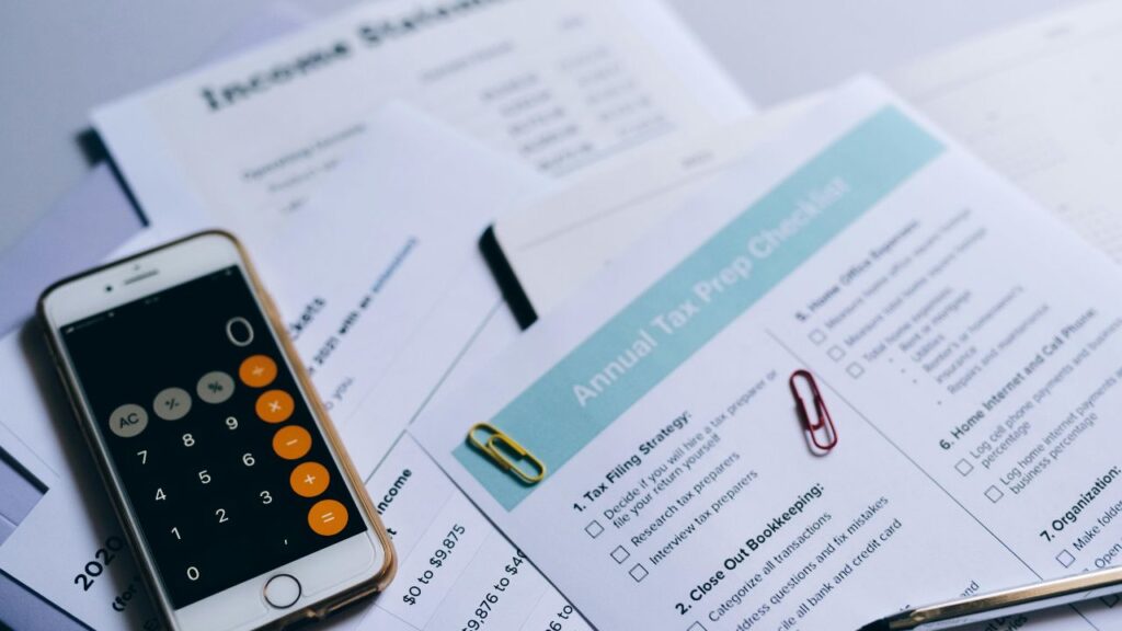 A Smartphone on Accounting Documents
