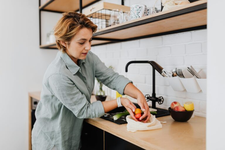 She Tried a Simple Cooking Routine — Then It Changed Her Evenings