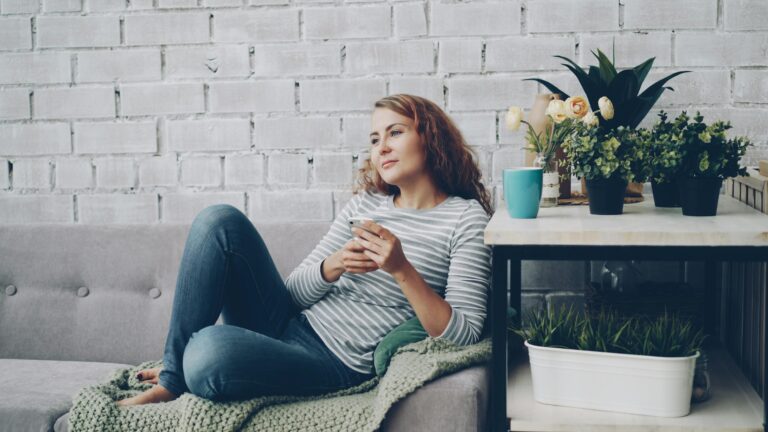 She Tried to Stay Loyal — Then Realized It Was Costing Her Peace