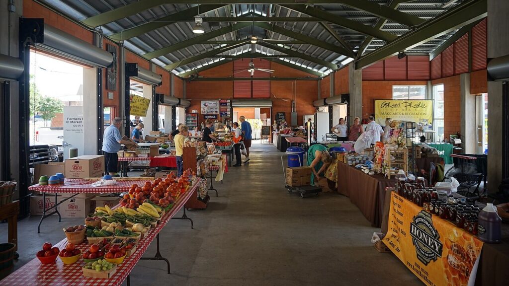 The Grand Prairie Farmers Market in Grand Prairie, Texas (United States).