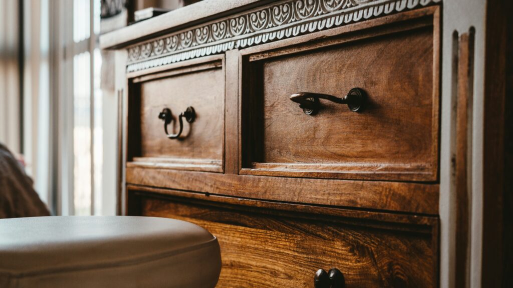 brown wooden drawer chest