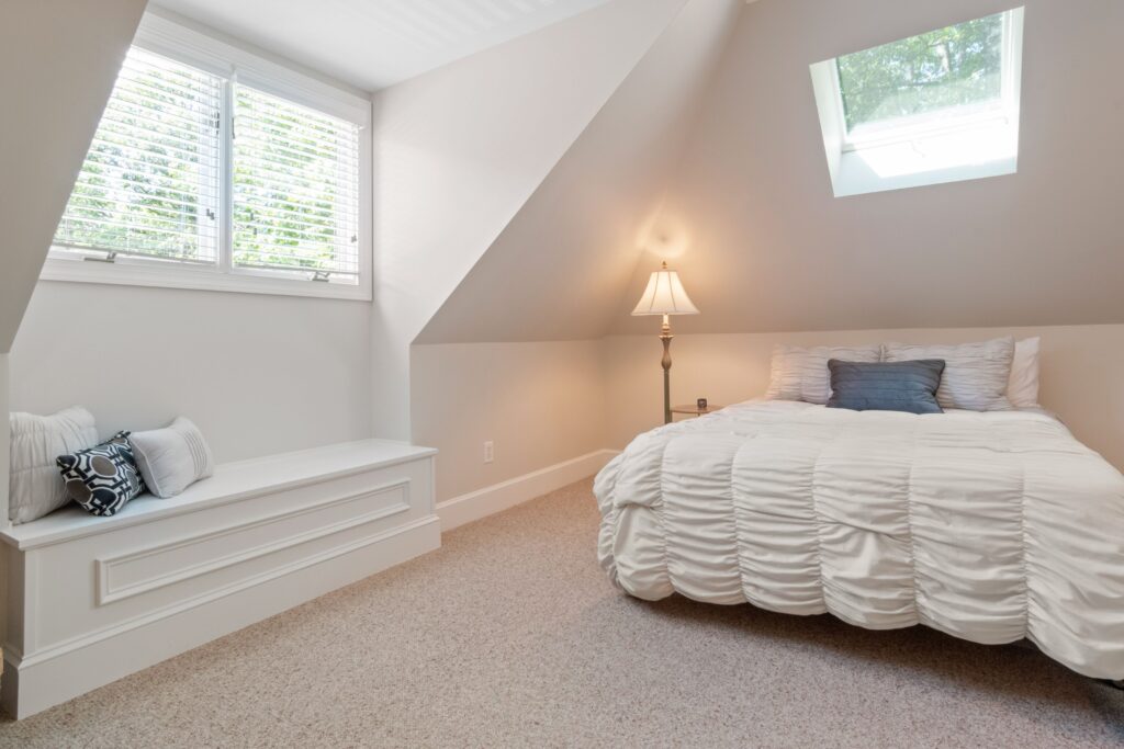 bedroom with empty corner