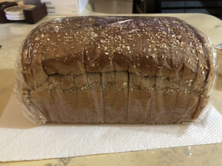 A milk warning is missing from thousands of loaves of Hawaiian sweet bread, a problem for anyone in the house with a dairy allergy.